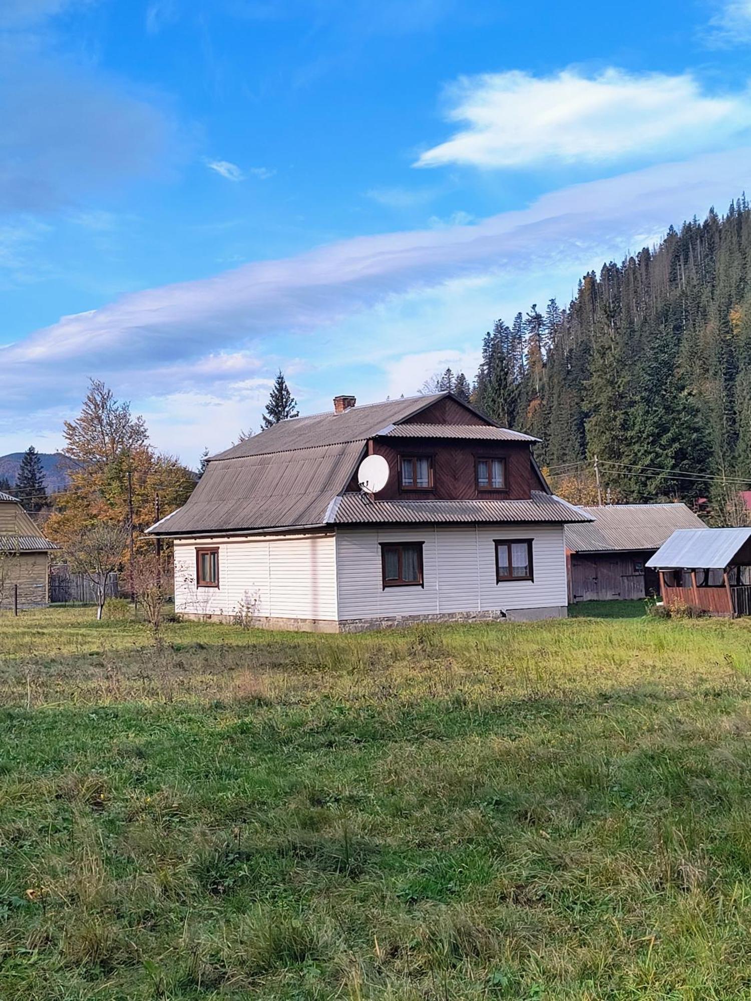 Отель Na Hutori Татаров Экстерьер фото